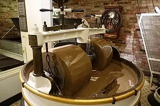 Large industrial melangeur