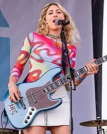 DeTiger performing at Hermosa Beach in 2019