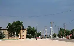 Looking north along South Aspen Road towards Santa Fe Drive in Salt Creek, July 2017.