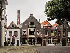 Office building: H van Toor